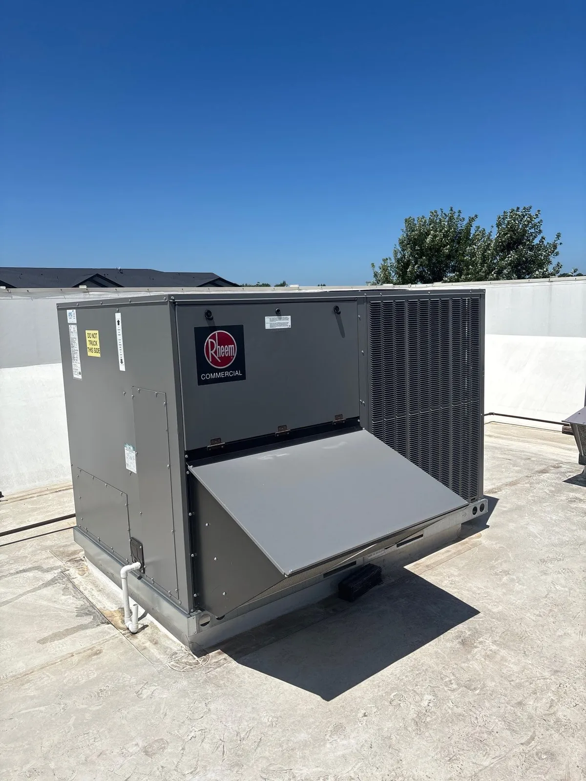 Commercial HVAC installation by Iowa All Pro